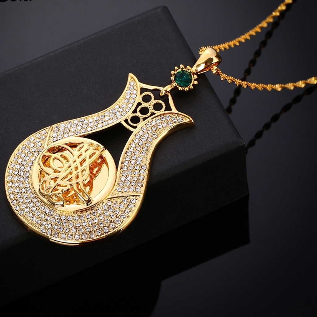 Middle Eastern Pendant
